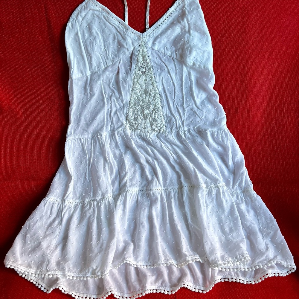 Elegant White Lace Trim Nightgown